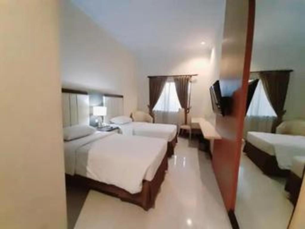 Bella Hotel Surabaya Luaran gambar