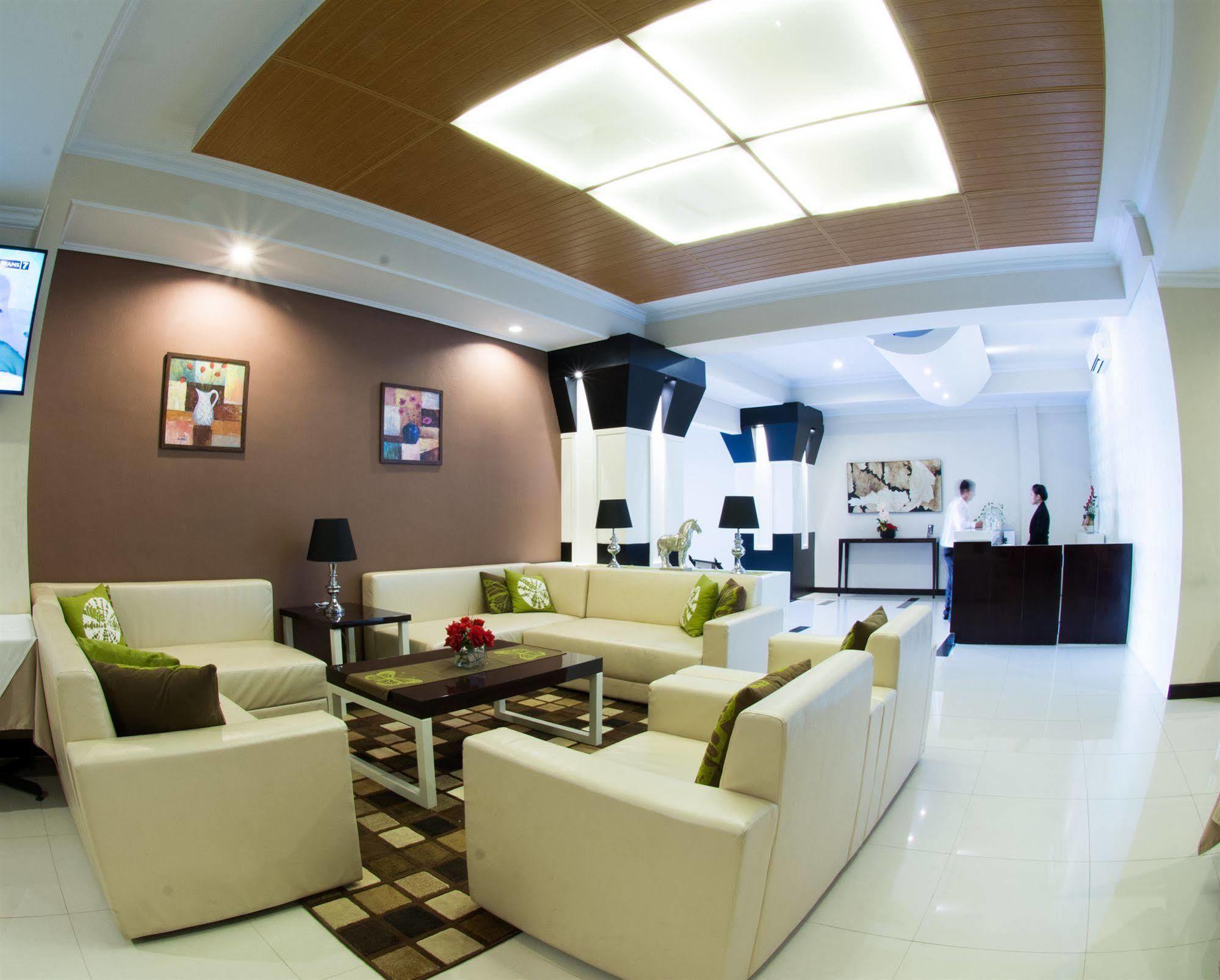 Bella Hotel Surabaya Luaran gambar